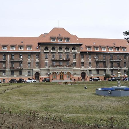Hotel Triumf Βουκουρέστι Εξωτερικό φωτογραφία