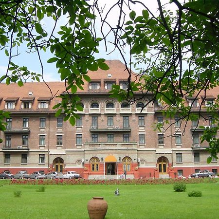 Hotel Triumf Βουκουρέστι Εξωτερικό φωτογραφία