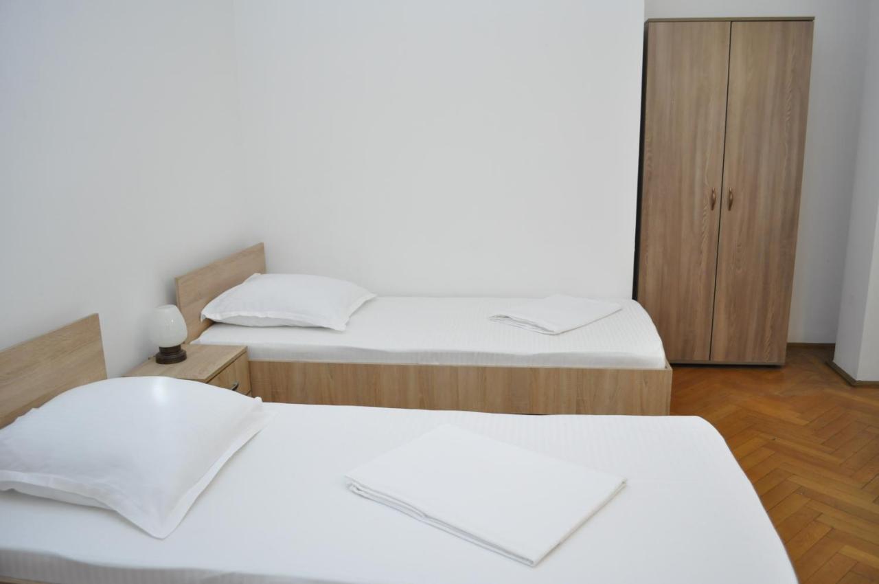 Hotel Triumf Βουκουρέστι Εξωτερικό φωτογραφία