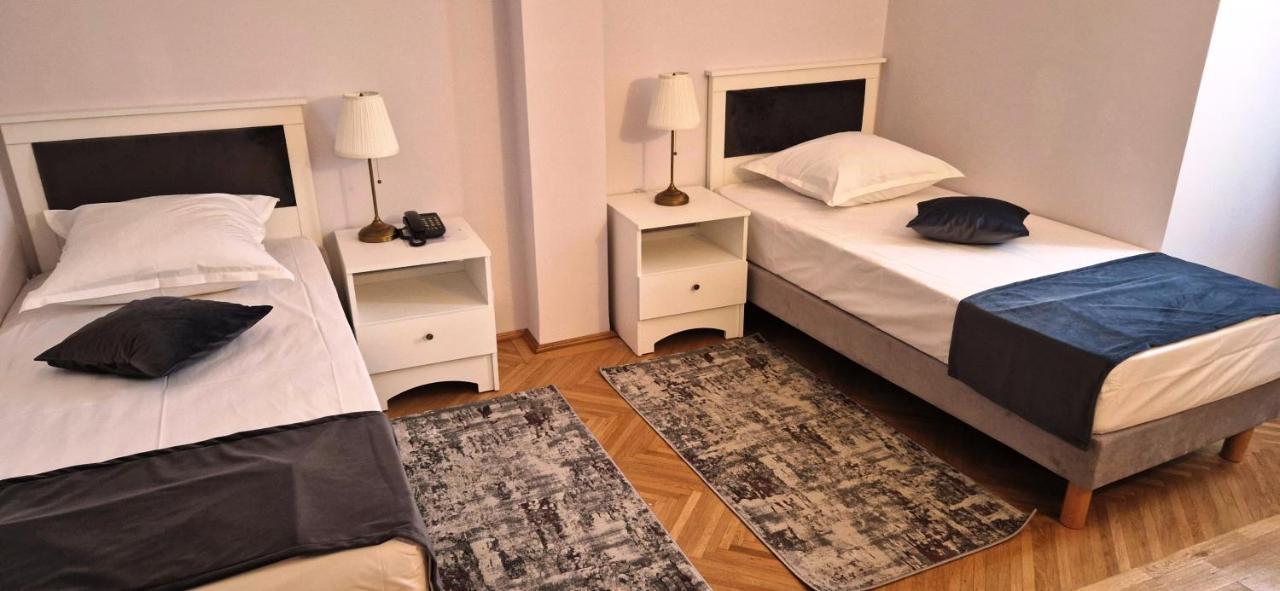 Hotel Triumf Βουκουρέστι Εξωτερικό φωτογραφία